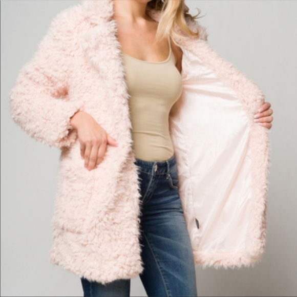 Shaggy teddy bear coat! It’s here! 😍boutique item - Picture 12 of 16